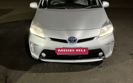 Toyota Prius, 2012 год, 1 200 000 рублей, 17 фотография