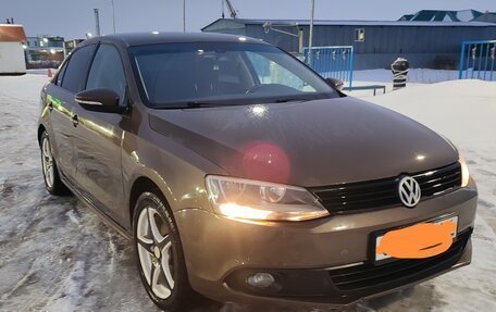 Volkswagen Jetta VI, 2012 год, 980 000 рублей, 9 фотография