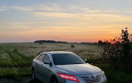 Toyota Camry, 2007 год, 1 100 000 рублей, 1 фотография