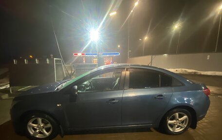 Chevrolet Cruze II, 2013 год, 800 000 рублей, 10 фотография