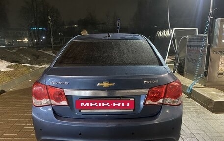 Chevrolet Cruze II, 2013 год, 800 000 рублей, 13 фотография