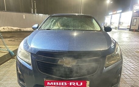 Chevrolet Cruze II, 2013 год, 800 000 рублей, 18 фотография