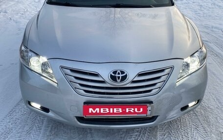 Toyota Camry, 2007 год, 1 100 000 рублей, 11 фотография