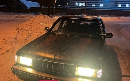 Nissan Cedric VII, 1991 год, 300 000 рублей, 2 фотография