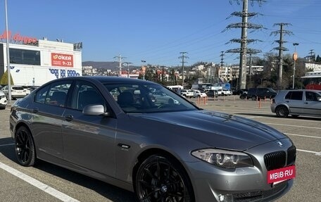 BMW 5 серия, 2012 год, 2 450 000 рублей, 2 фотография