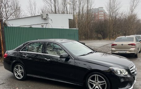 Mercedes-Benz E-Класс, 2014 год, 2 950 000 рублей, 4 фотография