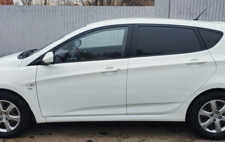 Hyundai Solaris II рестайлинг, 2011 год, 725 000 рублей, 7 фотография