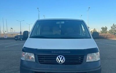 Volkswagen Transporter T5 рестайлинг, 2004 год, 1 220 000 рублей, 1 фотография