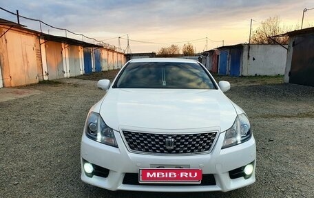 Toyota Crown, 2010 год, 2 050 000 рублей, 34 фотография