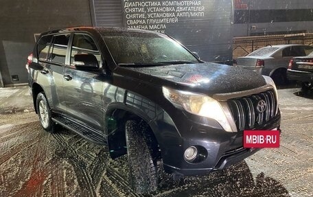 Toyota Land Cruiser Prado 150 рестайлинг 2, 2014 год, 3 100 000 рублей, 8 фотография