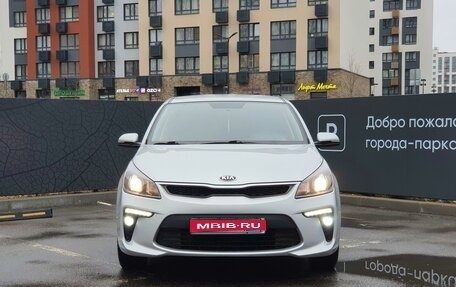 KIA Rio IV, 2019 год, 2 100 000 рублей, 1 фотография