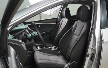 Hyundai i30 II рестайлинг, 2013 год, 949 000 рублей, 10 фотография