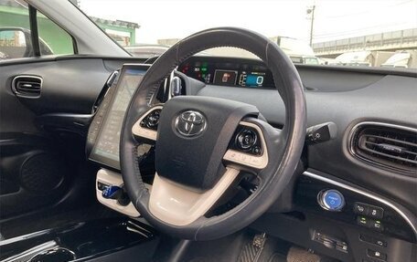 Toyota Prius IV XW50, 2022 год, 2 089 000 рублей, 18 фотография