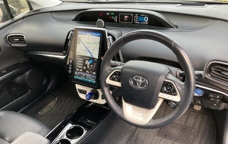 Toyota Prius IV XW50, 2022 год, 2 089 000 рублей, 19 фотография