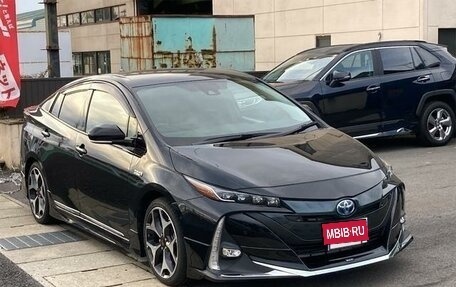 Toyota Prius IV XW50, 2022 год, 2 089 000 рублей, 14 фотография