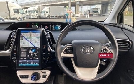 Toyota Prius IV XW50, 2022 год, 2 089 000 рублей, 20 фотография