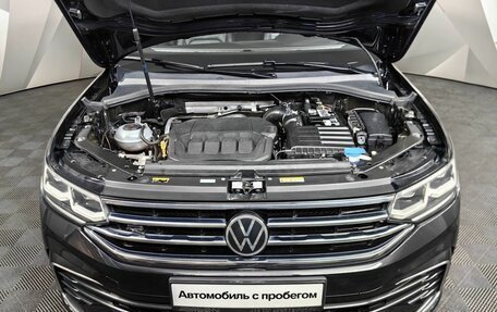 Volkswagen Tiguan II, 2021 год, 3 960 700 рублей, 19 фотография