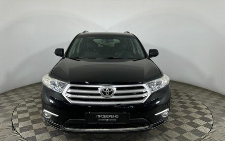 Toyota Highlander III, 2011 год, 2 250 000 рублей, 2 фотография