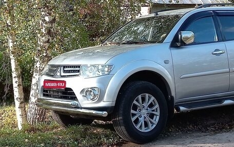 Mitsubishi Pajero Sport II рестайлинг, 2015 год, 2 290 000 рублей, 1 фотография