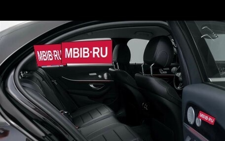 Mercedes-Benz E-Класс, 2018 год, 4 700 000 рублей, 11 фотография