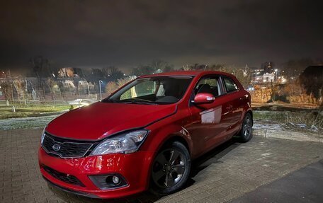 KIA cee'd I рестайлинг, 2011 год, 680 000 рублей, 1 фотография