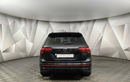 Volkswagen Tiguan II, 2021 год, 4 295 700 рублей, 8 фотография