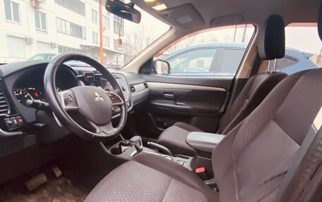 Mitsubishi Outlander III рестайлинг 3, 2013 год, 1 860 000 рублей, 20 фотография