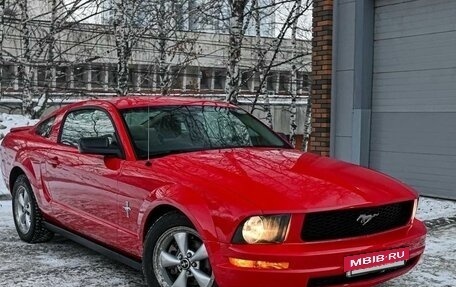 Ford Mustang VI рестайлинг, 2006 год, 1 900 000 рублей, 5 фотография