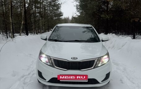 KIA Rio III рестайлинг, 2012 год, 680 000 рублей, 3 фотография