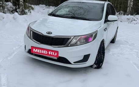 KIA Rio III рестайлинг, 2012 год, 680 000 рублей, 2 фотография