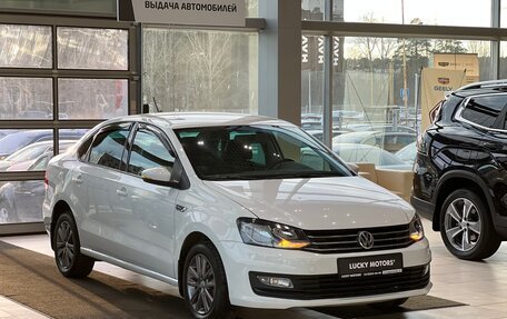 Volkswagen Polo VI (EU Market), 2019 год, 995 000 рублей, 1 фотография