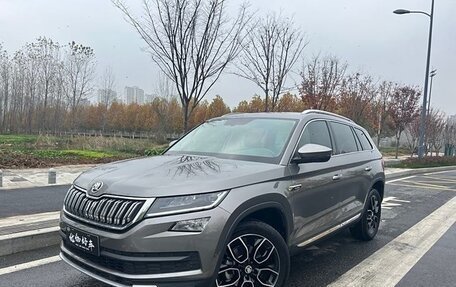 Skoda Kodiaq I, 2021 год, 2 540 000 рублей, 1 фотография