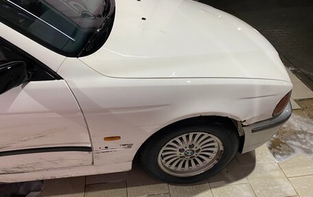 BMW 5 серия, 1996 год, 400 000 рублей, 16 фотография