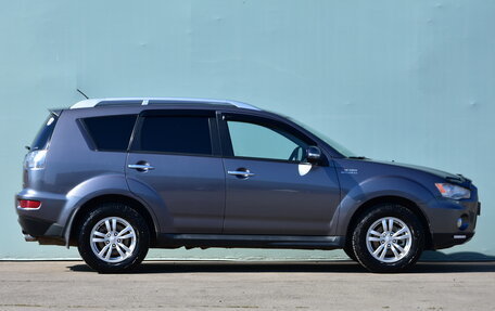 Mitsubishi Outlander III рестайлинг 3, 2010 год, 1 330 000 рублей, 6 фотография