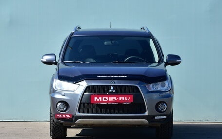 Mitsubishi Outlander III рестайлинг 3, 2010 год, 1 330 000 рублей, 8 фотография