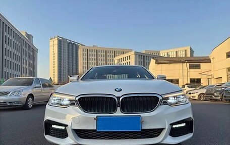 BMW 5 серия, 2021 год, 3 560 000 рублей, 2 фотография