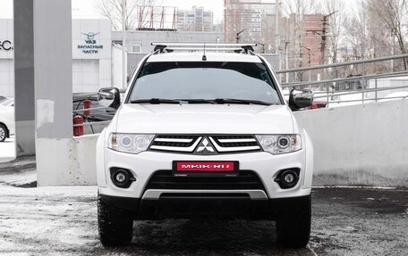 Mitsubishi Pajero Sport II рестайлинг, 2015 год, 2 399 000 рублей, 3 фотография