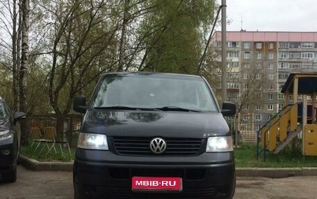 Volkswagen Transporter T5 рестайлинг, 2009 год, 1 650 000 рублей, 1 фотография