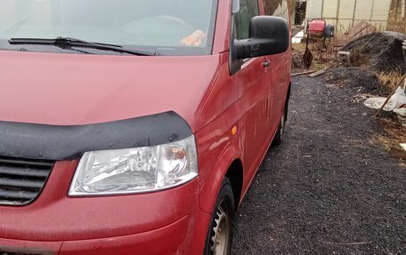 Volkswagen Transporter T5 рестайлинг, 2003 год, 999 000 рублей, 16 фотография