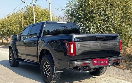 Ford F-150, 2021 год, 9 900 037 рублей, 4 фотография