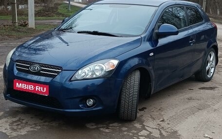 KIA cee'd I рестайлинг, 2008 год, 620 000 рублей, 1 фотография