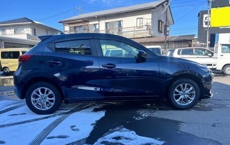 Mazda 2 III, 2021 год, 1 090 000 рублей, 5 фотография