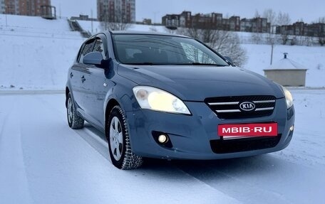 KIA cee'd I рестайлинг, 2008 год, 680 000 рублей, 3 фотография