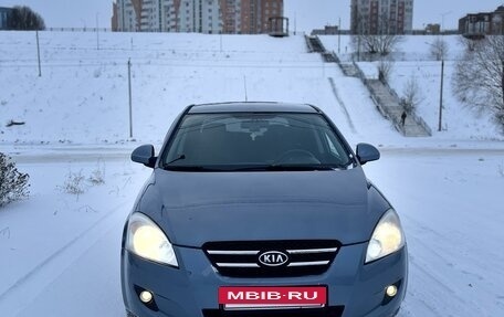 KIA cee'd I рестайлинг, 2008 год, 680 000 рублей, 2 фотография