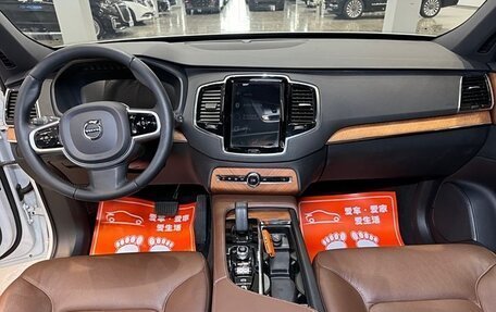 Volvo XC90 II рестайлинг, 2021 год, 5 120 000 рублей, 9 фотография