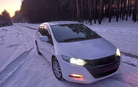 Honda Insight II рестайлинг, 2009 год, 930 000 рублей, 3 фотография