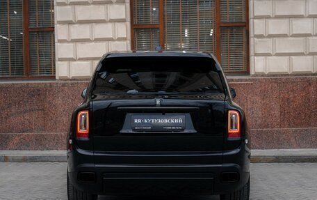 Rolls-Royce Cullinan, 2019 год, 45 000 000 рублей, 6 фотография