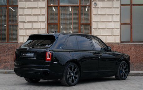 Rolls-Royce Cullinan, 2019 год, 45 000 000 рублей, 5 фотография