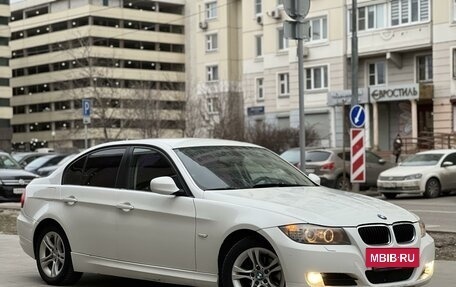 BMW 3 серия, 2009 год, 1 000 000 рублей, 3 фотография