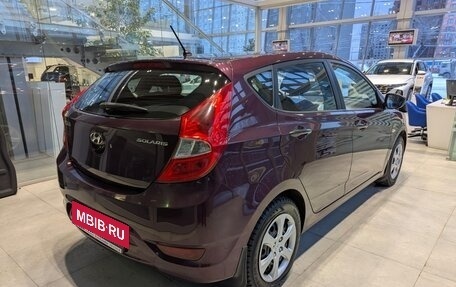 Hyundai Solaris II рестайлинг, 2011 год, 699 000 рублей, 4 фотография